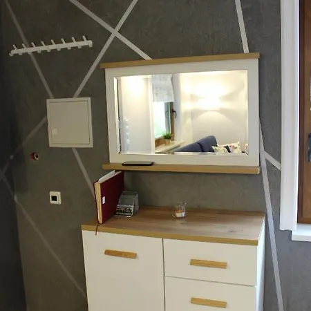 Domki Niesiolowice ロッジ Niesiołowice