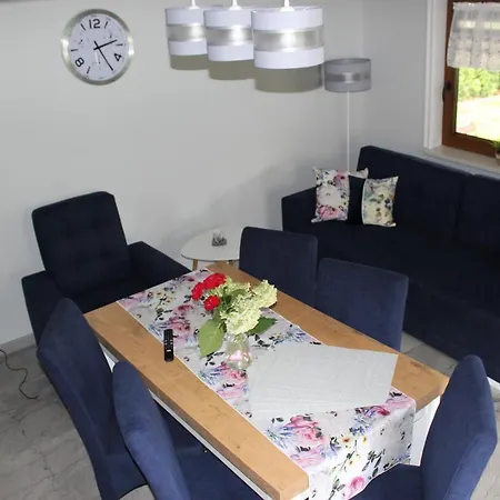 Domki Niesiolowice Alojamento de Turismo Selvagem *