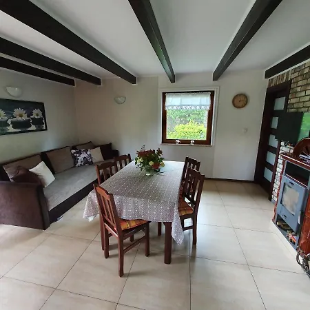 Domki Niesiolowice *