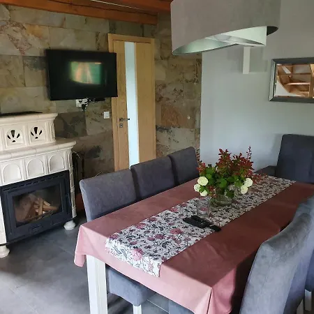 Alojamento de Turismo Selvagem Domki Niesiolowice *