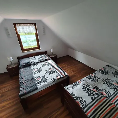 Alojamento de Turismo Selvagem Domki Niesiolowice Niesiolowice