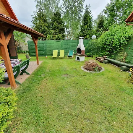 Domki Niesiolowice ロッジ Niesiołowice