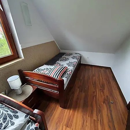 Pod Kasztanem Lodge Niesiolowice