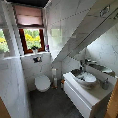 Pod Kasztanem Niesiolowice