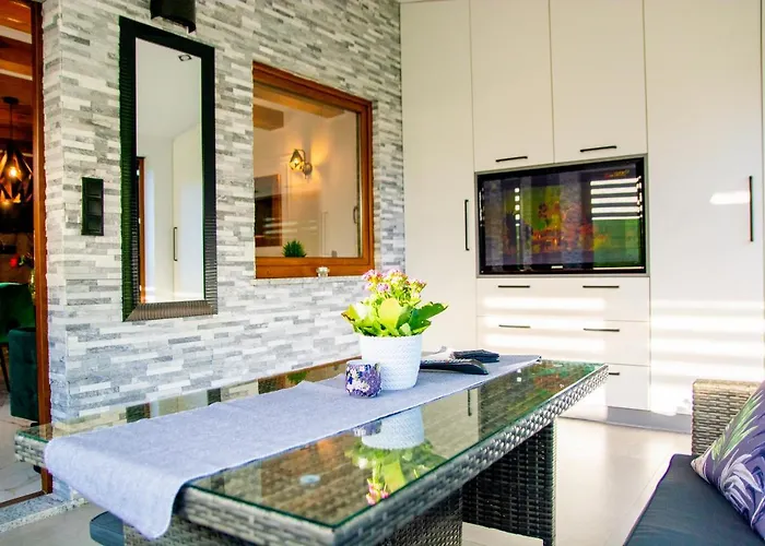 Domki Niesiolowice *