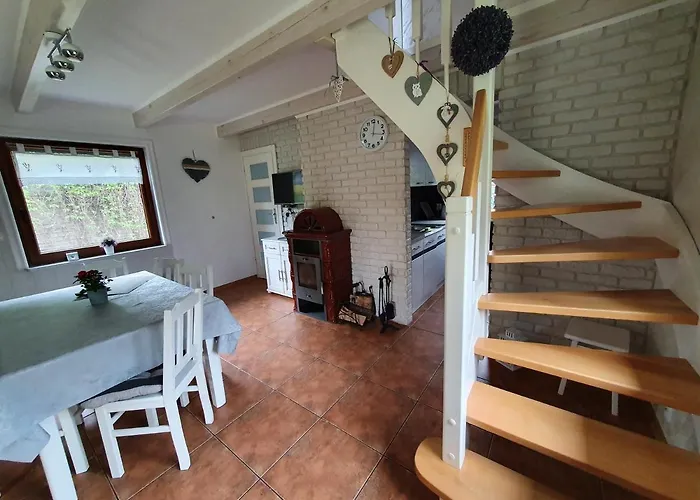 Chata Domki Niesiolowice *