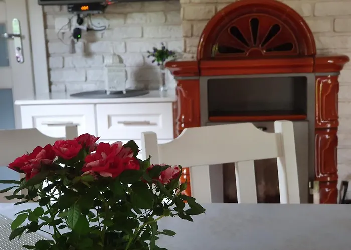 Domki Niesiolowice Lodge *